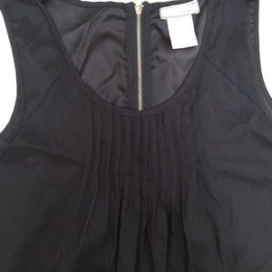 Hanna & Gracie | Black Front Pleated Tank Top